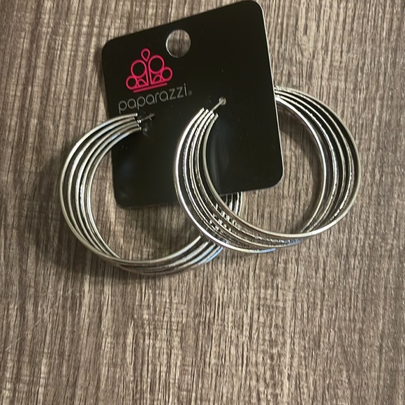 NWT paparazzi Silvertone hoop earrings on a post setting. - Picture 3 of 3